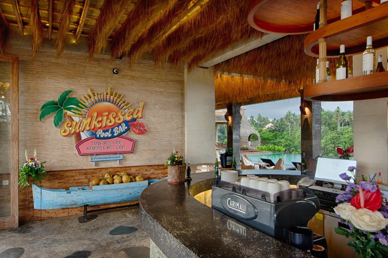 Kastara Resort Ubud  Ngoại thất bức ảnh The lobby of the Sandals South Coast resort