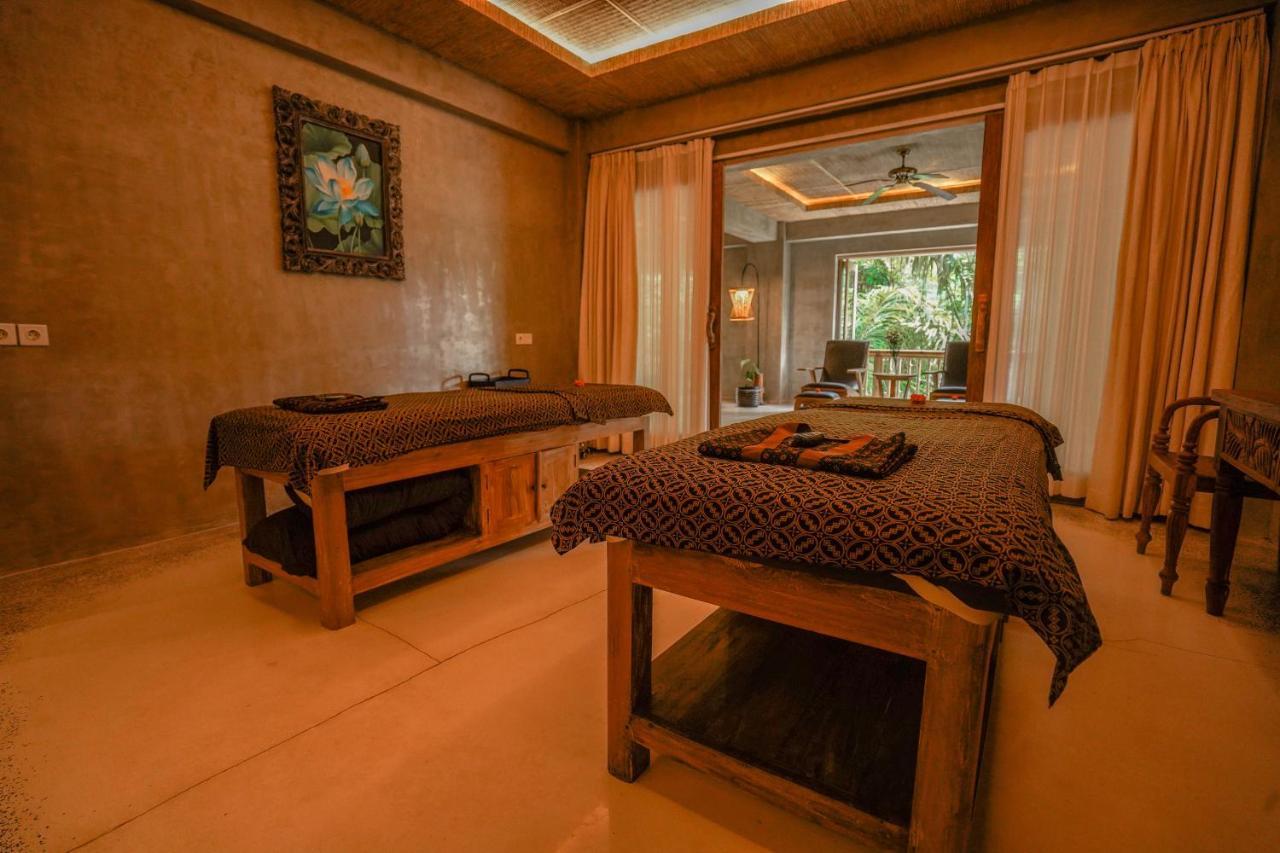Kastara Resort Ubud  Ngoại thất bức ảnh Ayurvedic spa at the Taj Bengal, Kolkata, India